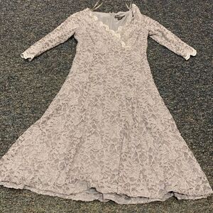 Jessica Howard Gray Glitter Lace Dress sz. 10